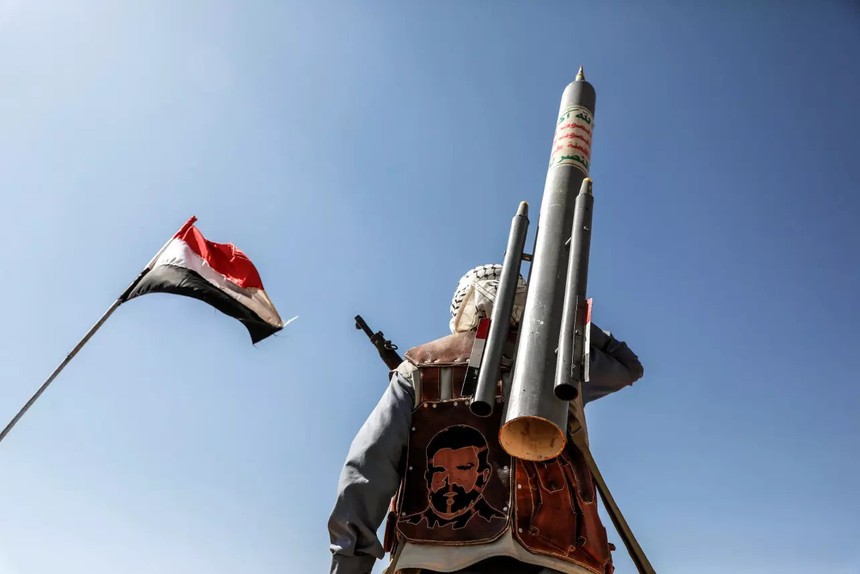 Kızıldeniz kaynıyor! Husilerden, ABD'ye bombardıman misillemesi