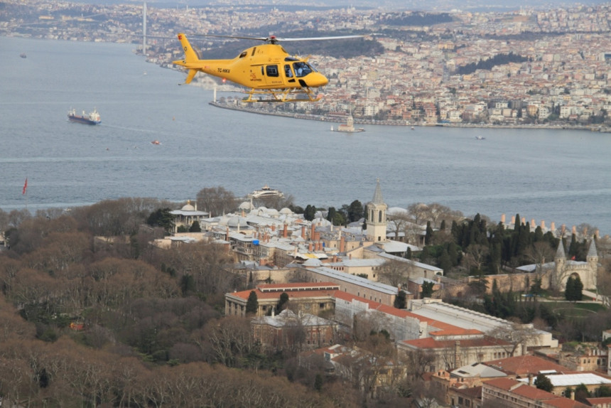 Türkiye ile KKTC arasında "taksi helikopter" dönemi başladı