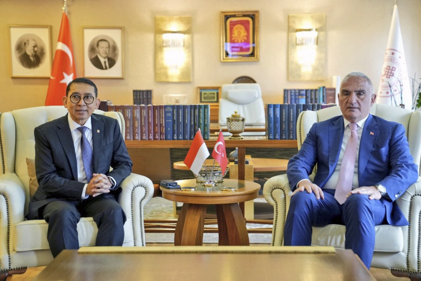 Kültür ve Turizm Bakanı Ersoy, Endonezyalı mevkidaşı Zon ile bir araya geldi