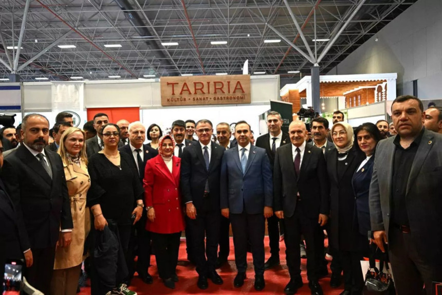 Bakan Kacır’dan Van’da dev yatırım! 13 bin kişiye istihdam müjdesi