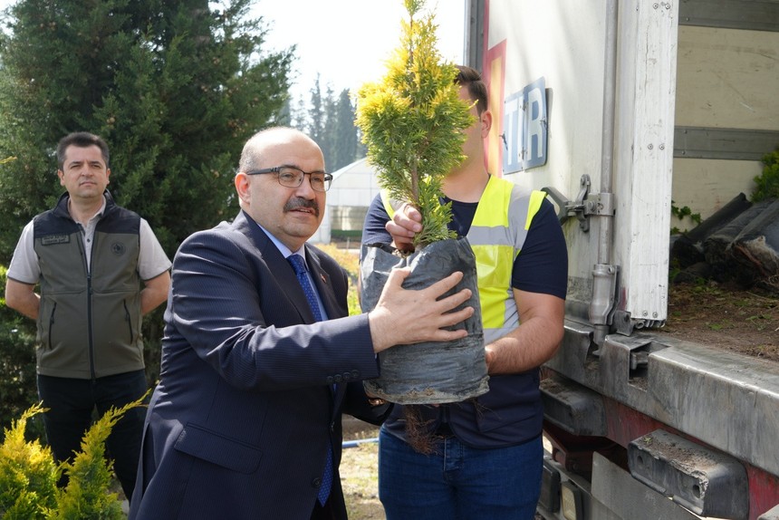 Balıkesir’den Azerbaycan’a yeşil destek! Karabağ’a 100 bin fidan gönderiliyor - Resim : 2