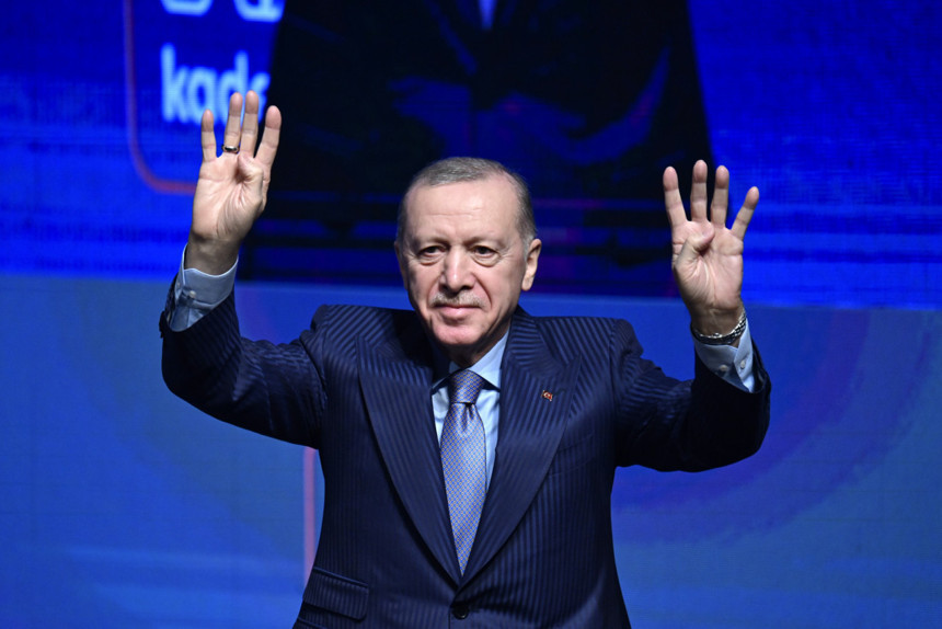 Cumhurbaşkanı Erdoğan: Nüfusumuzdaki azalış bir beka sorunudur, savaştan daha önemli bir tehdit