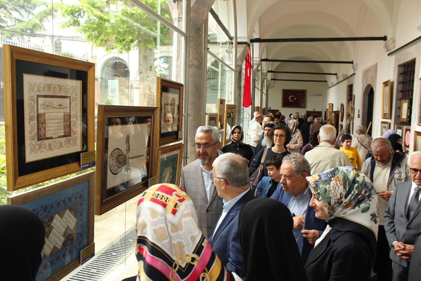 Müzehhibe Asuman Coşkun ve öğrencilerinin Tezhip Sergisi Birlik Vakfı’nda açıldı - Resim : 5