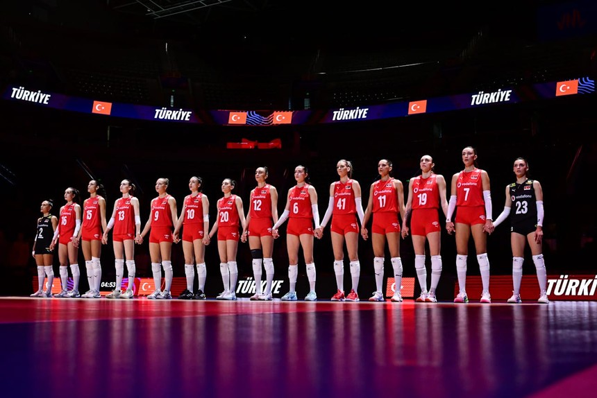 Filenin Sultanları FIVB Milletler Ligi'ne 2'de 2'yle başladı... Türkiye - Tayland: 3-0 (Maç Sonucu)