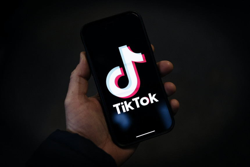 Trump’tan TikTok hamlesi! Zengin yatırımcılarla anlaşma masada