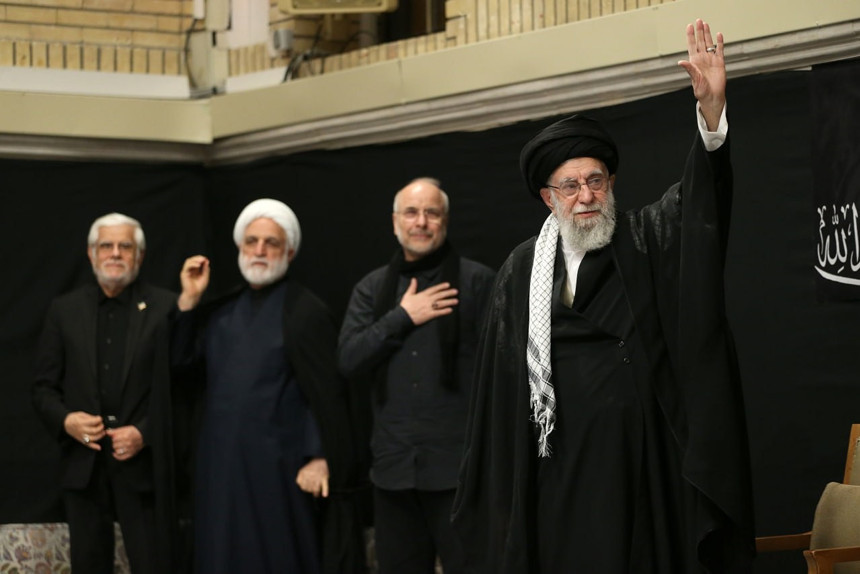 İran Dini Lideri Hamaney savaş sonrası ilk kez kamuoyu karşısında... 12 gün sığınakta kalmıştı