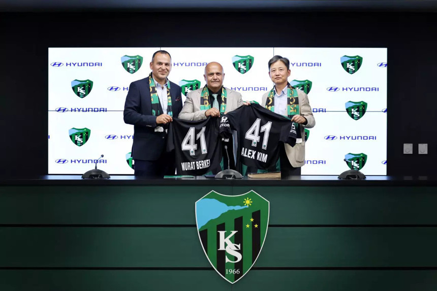 Ünlü otomotiv devi Süper Lig ekibine resmen sponsor oldu - Resim : 2