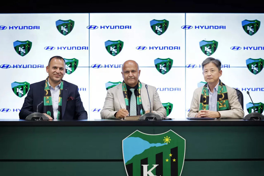 Ünlü otomotiv devi Süper Lig ekibine resmen sponsor oldu