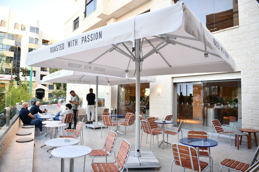 Espressolab Filistin pazarına iki yeni mağazayla giriyor