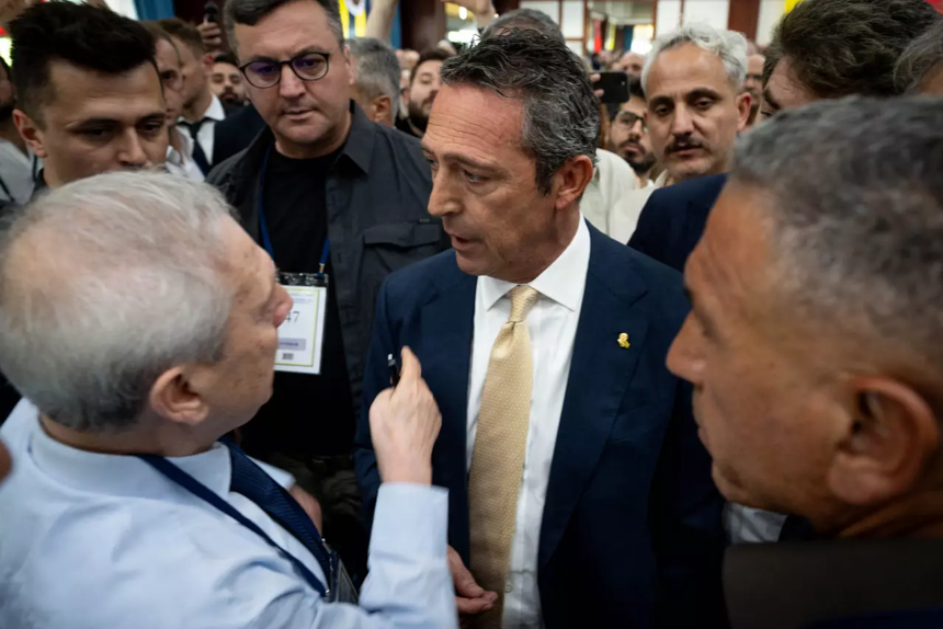 Ali Koç olaylı Divan Kurulu'nda 2 transferi duyurdu: Sahada olacaklar!