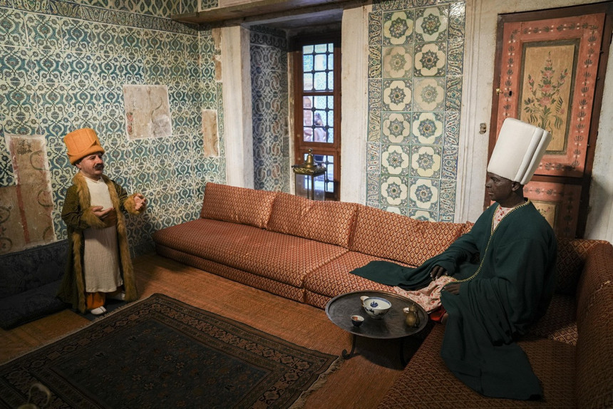 Topkapı Sarayı'nda bir ilk... Karaağalar Koğuşu ziyarete açıldı! Kim bu Karaağalar? - Resim : 2