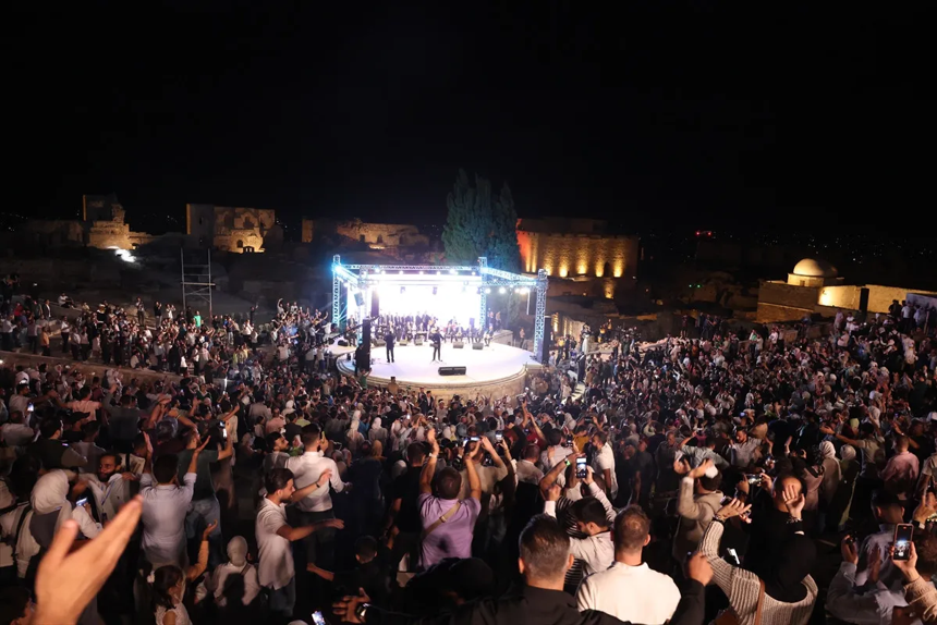 Suriye'deki tarihi Halep Kalesi'nde restorasyon tamamlandı: Ziyarete açıldı - Resim : 3