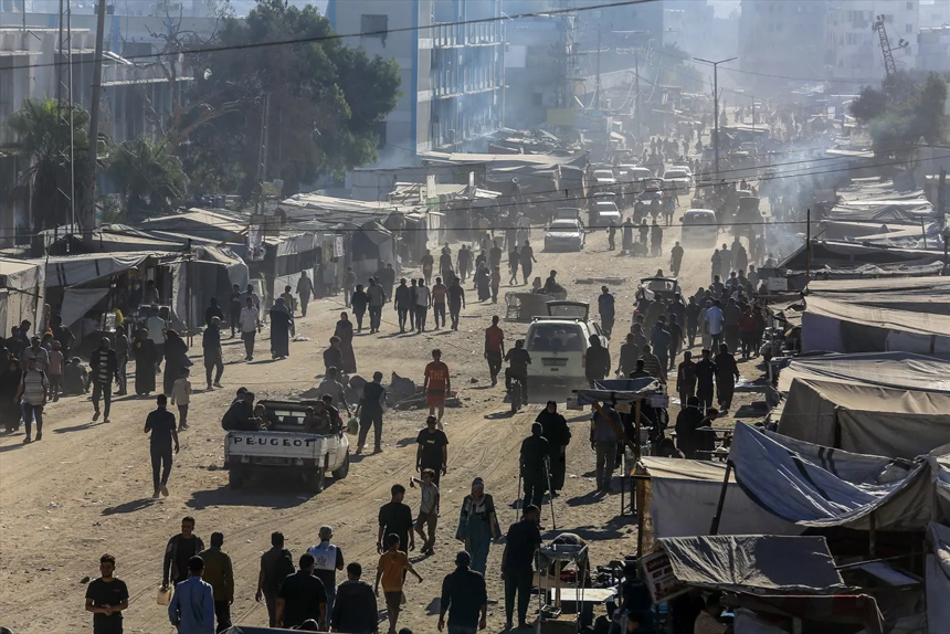 İsrail'in çekildiği Han Yunus’ta hayat yeniden filizlenmeye başladı - Resim : 2