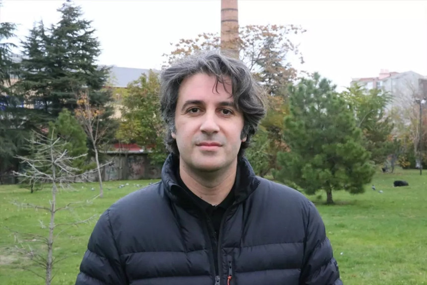 Banka öyle bir hata yaptı ki! Ünlü akademisyen hesabında bir anda milyonlarca lira gördü - Resim : 2