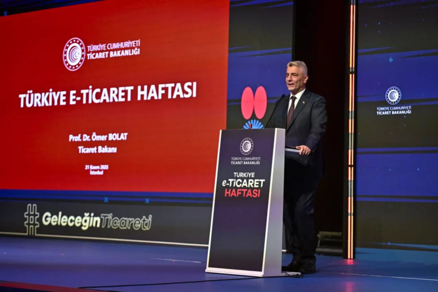 Bakan Bolat: Türkiye, e-ticaret yatırımcıları için eşsiz fırsatlar sunuyor