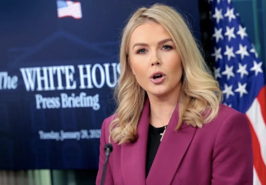 İşte Trump'ın seçimi... Beyaz Saray'ın yeni sözcüsü pozlarıyla sosyal medyayı salladı - Resim : 3