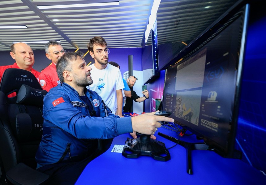 Turkcell'den TEKNOFEST KKTC’de karadan denize ilk 5G denemesi