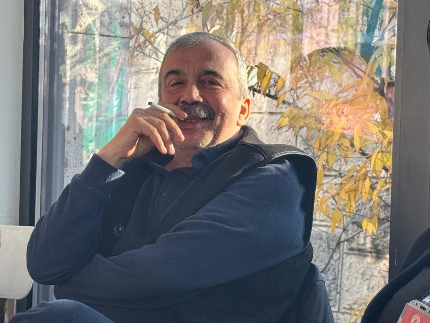 AK Parti'den Sırrı Süreyya Önder için başsağlığı: Ömrünün son demlerini “Terörsüz Türkiye” hedefi için seferber etmişti