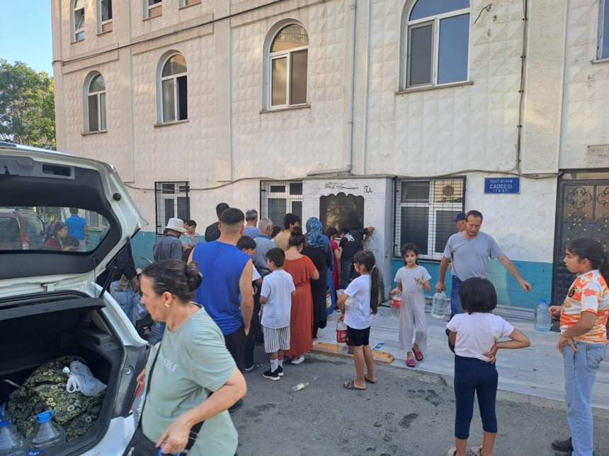Tekirdağ'da su krizi derinleşiyor: "Su yok, sabır da kalmadı" diye isyan eden vatandaşlar ilçeyi terk etmeye başladı - Resim : 2