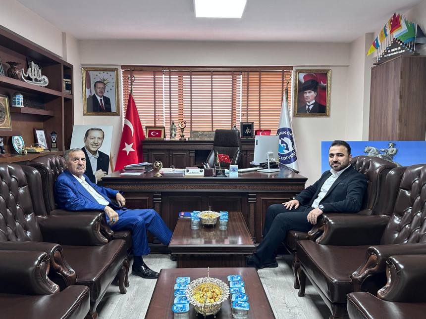 CHP'nın acı günü... Eski vekil ve Vezirköprü belediye başkanı Suat Binici hayatını kaybetti