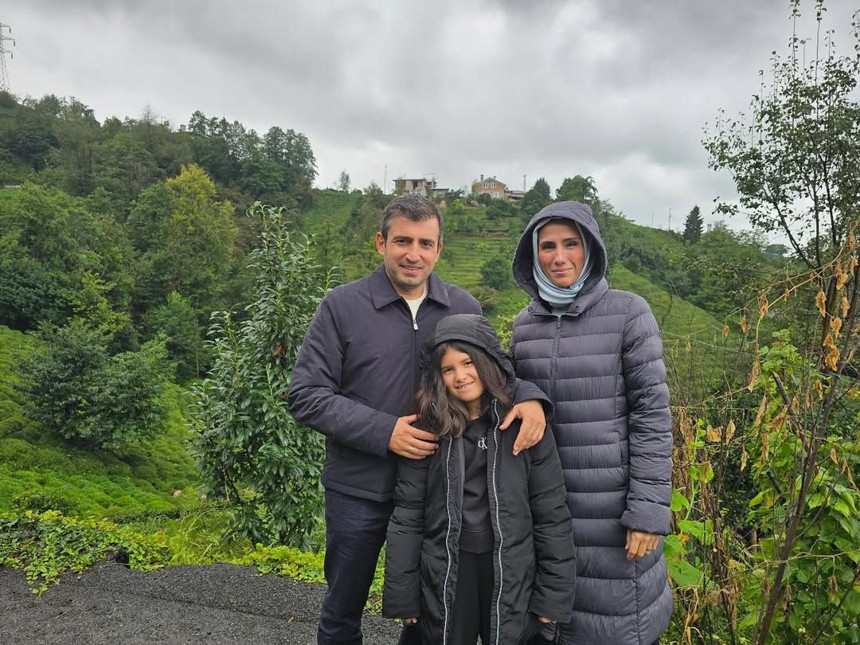 Selçuk Bayraktar Trabzon Sürmene'deki ata toprağında - Resim : 2