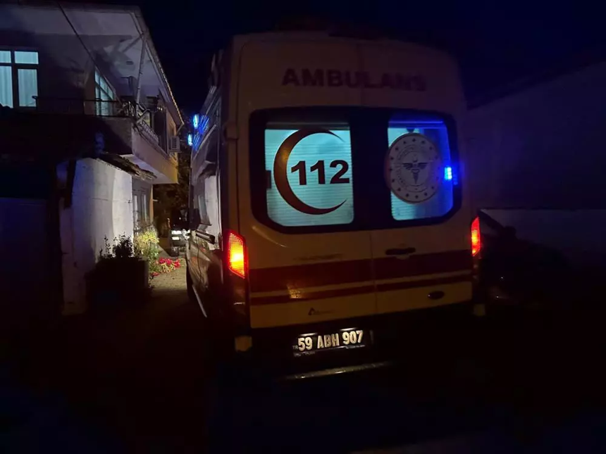 Türkiye şehitlerine ağlıyor! Uçak kazasındaki şehitlerin şehadet haberleri ailelerine ulaştırıldı - Resim : 5