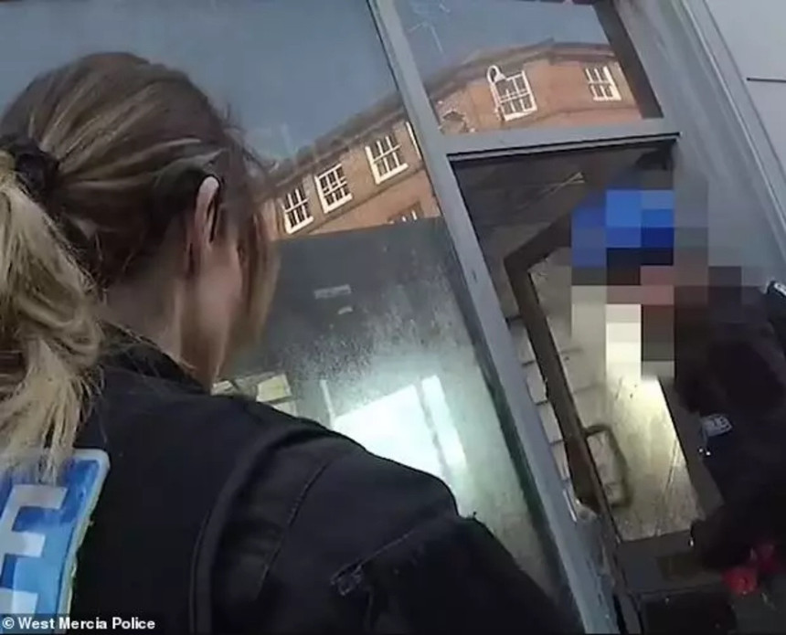 İngiltere'de Türk berberlerine kara para baskını - Resim : 3