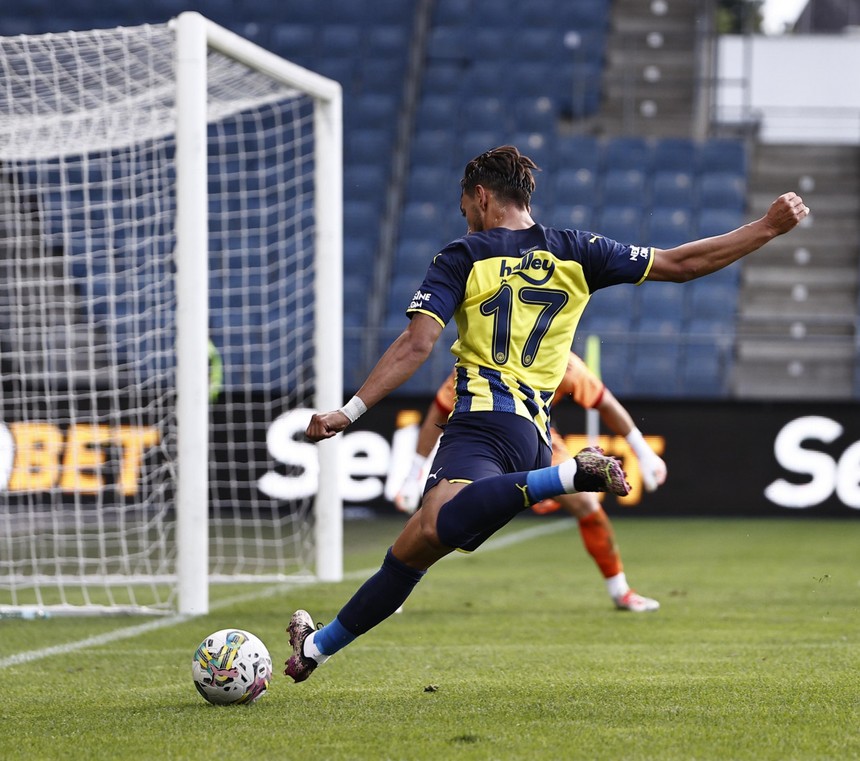 Fenerbahçe'den net galibiyet! Macar temsilcisini 3-0'la geçti - Resim : 4