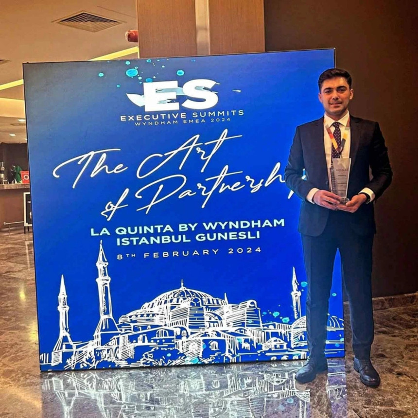 Tutuklanan Esenyurt Belediye Başkanı Ahmet Özer'in yeğeni FETÖ'cü çıktı