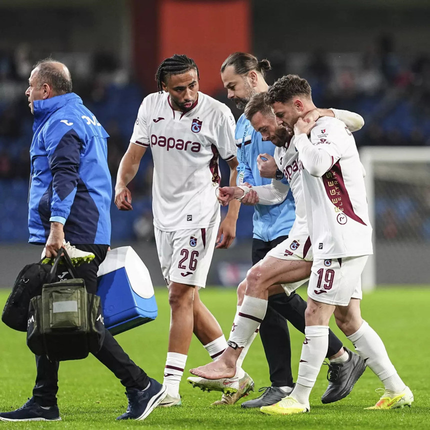 Başakşehir - Trabzonspor maçında 2 penaltı 1 kırmızı kart!