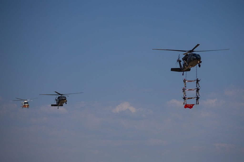 Türk Yıldızları ve ATAK nefesleri kesti... - Sayfa 11