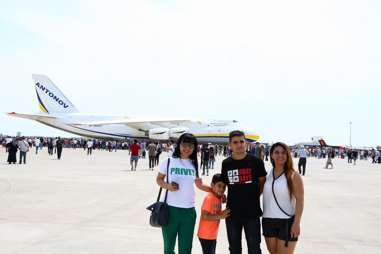 Milyon dolarlık uçaklar gölgelik oldu! - Sayfa 19