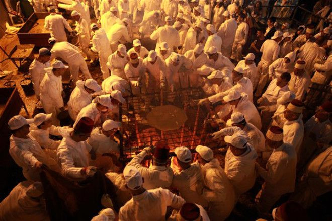 Kurbanlarını kuyuda böyle pişirdiler... - Sayfa 11