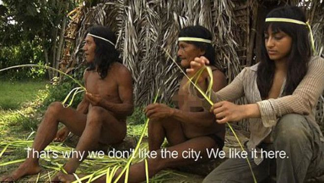 Belgesel çekmeye gittiği kabilede evlendirildi! - Sayfa 5