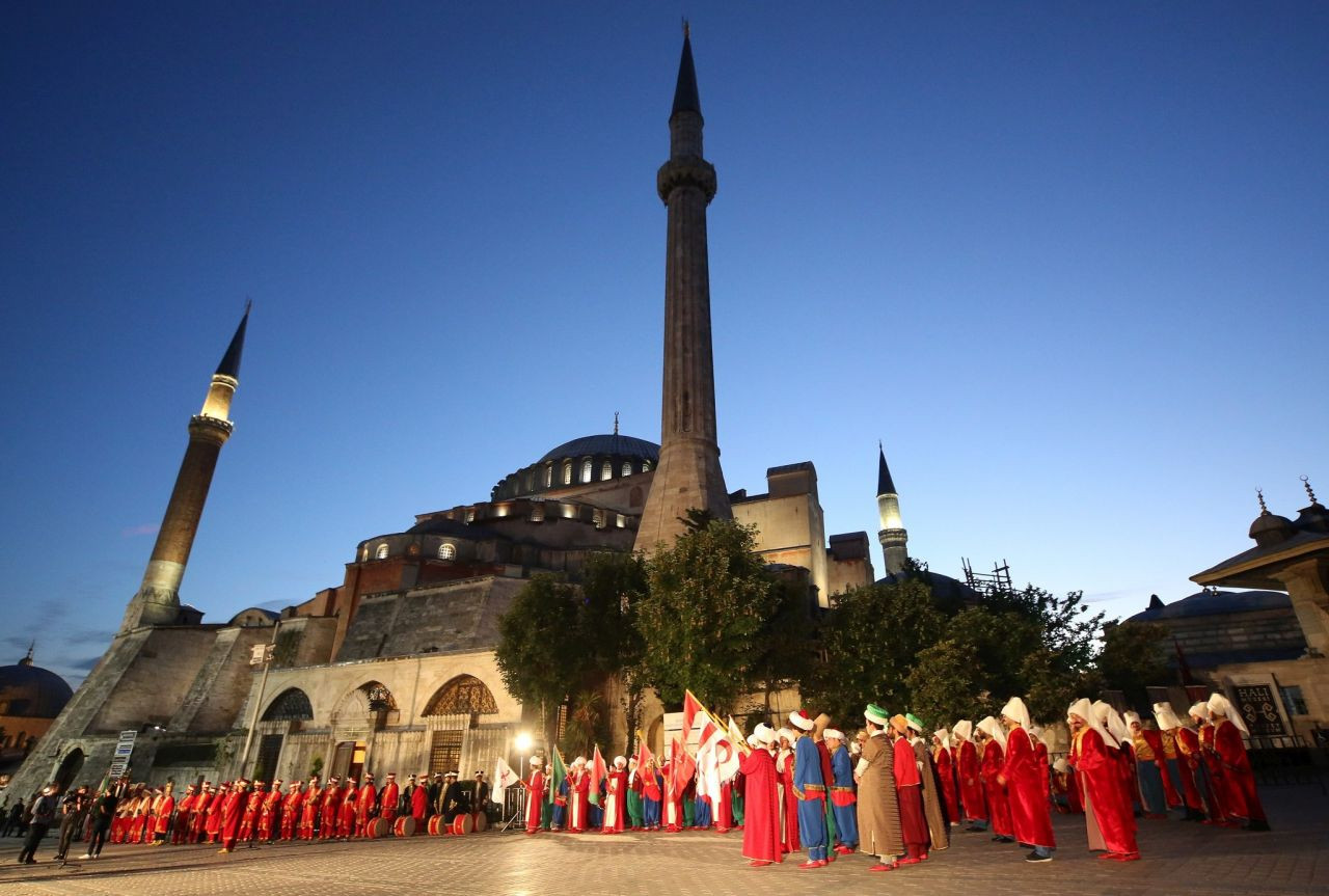 Yeniçeri ocağının kapatılmasıyla sona eren gelenek - Sayfa 10