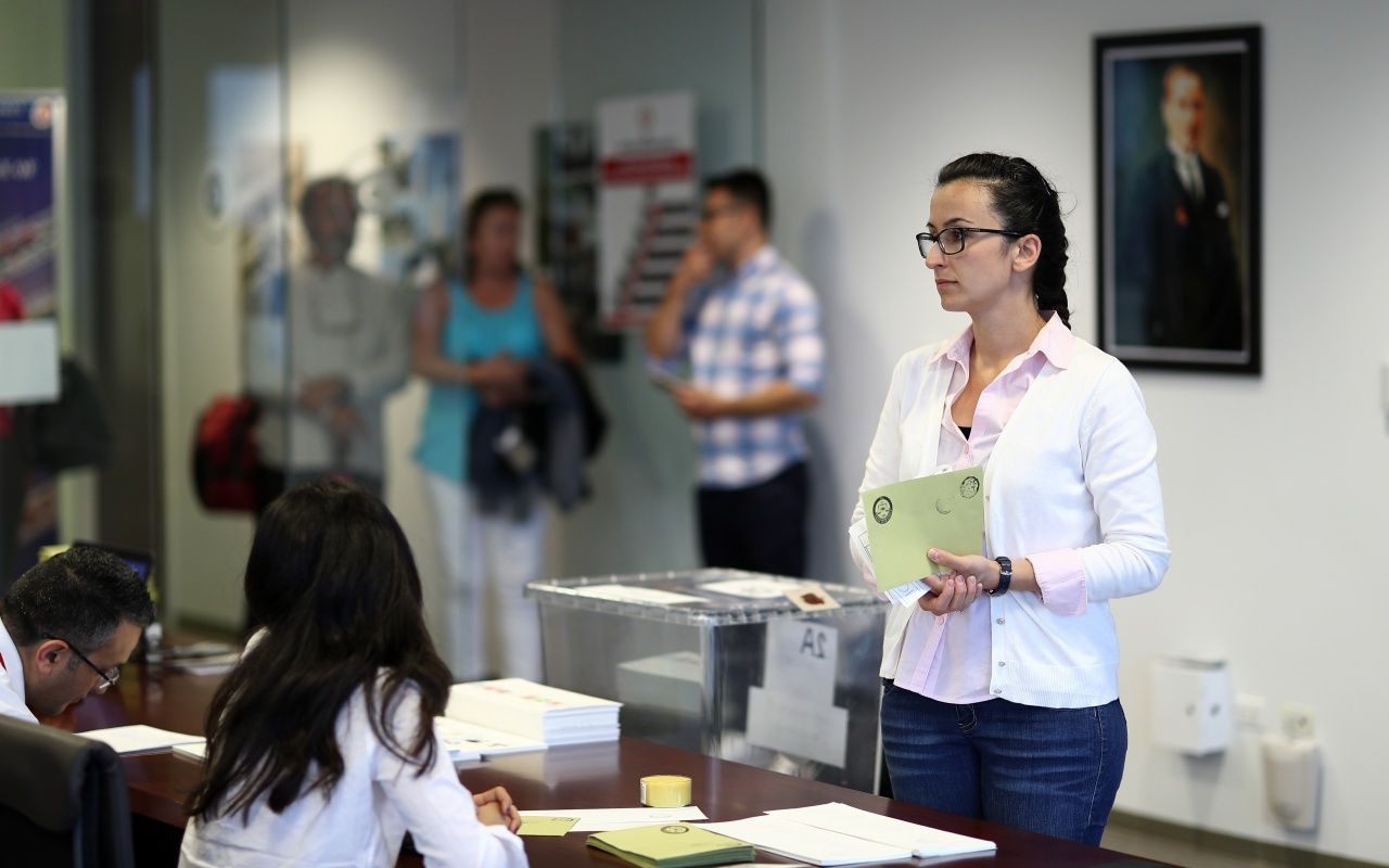 ABD'de oy verme işlemi başladı! - Sayfa 6
