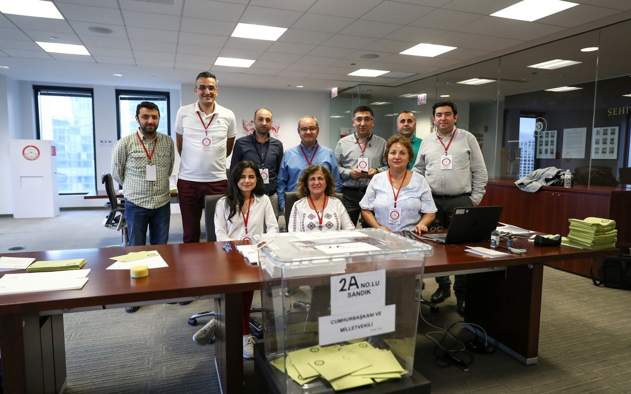 ABD'de oy verme işlemi başladı! - Sayfa 9