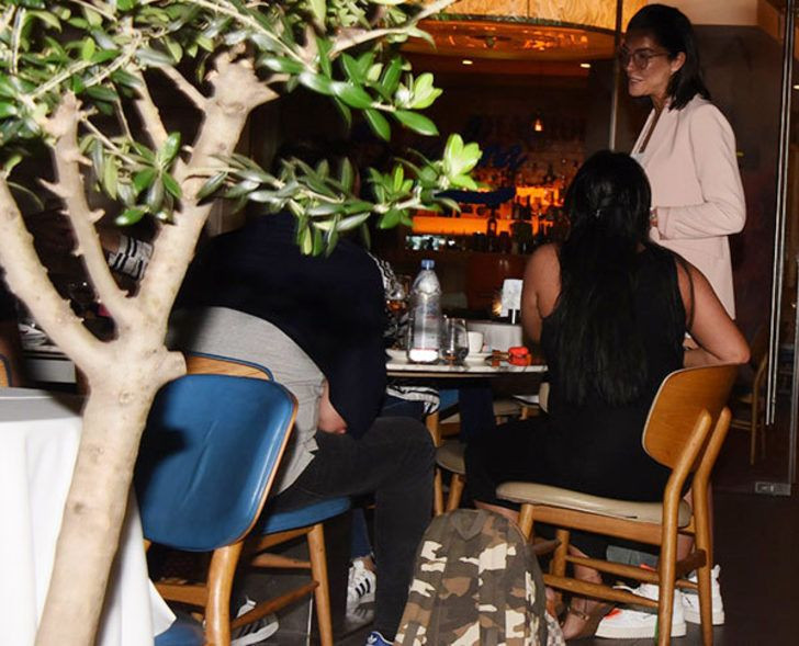 Deniz Akkaya eski aşkına geri döndü! - Sayfa 6