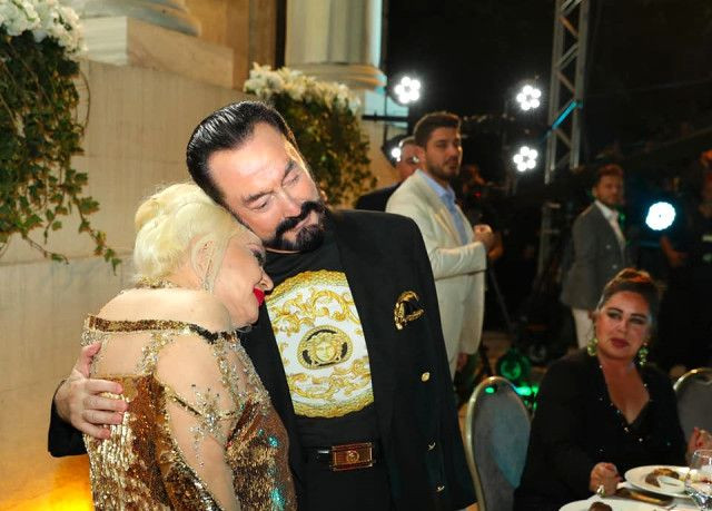 Ünlüler, Adnan Oktar'ın davetine akın etti! - Sayfa 8