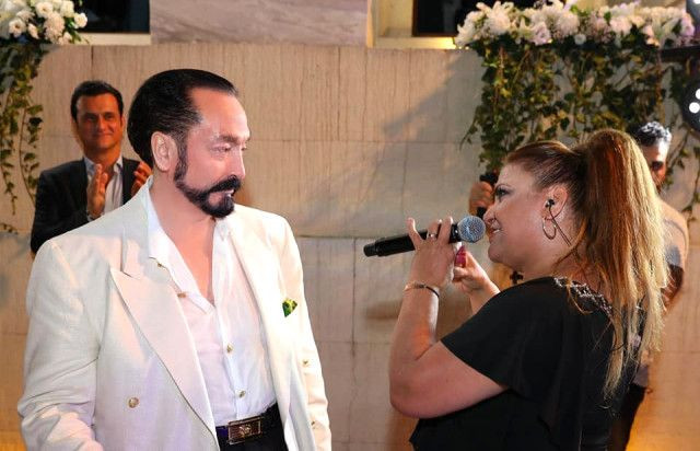 Ünlüler, Adnan Oktar'ın davetine akın etti! - Sayfa 17