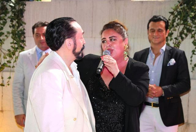 Ünlüler, Adnan Oktar'ın davetine akın etti! - Sayfa 16