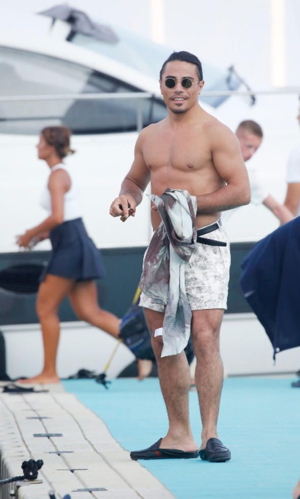 'Sosyete kasabı' Nusret 'Hollywood starı' oldu! - Sayfa 8