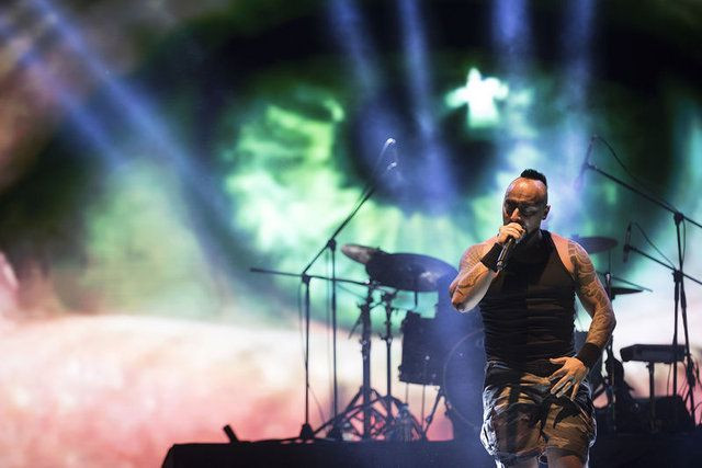 Hayko Cepkin evlendi! - Sayfa 16