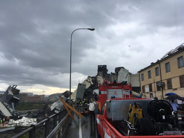İtalya'da çöken köprüden ilk görüntüler! - Sayfa 17