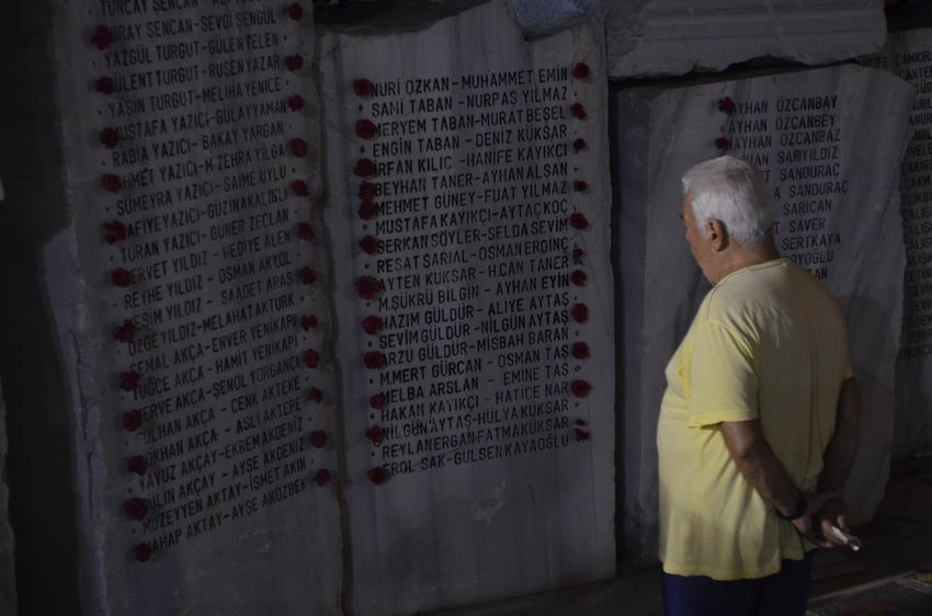 Acının 19. yılı - Sayfa 12