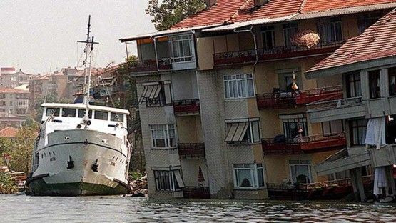 Acının 19. yılı - Sayfa 16