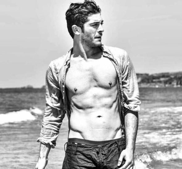 Ünlü Türk yakışıklıları ve formda kalma sırları! - Sayfa 5