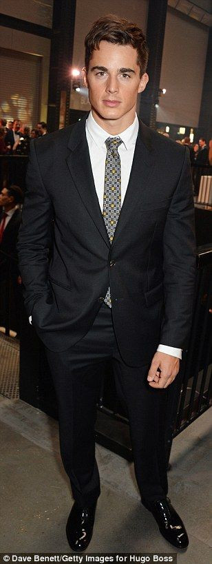 Kırmızı halıda transparan yarışı! - Sayfa 46