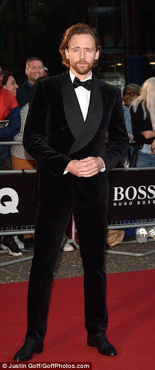 Kırmızı halıda transparan yarışı! - Sayfa 47