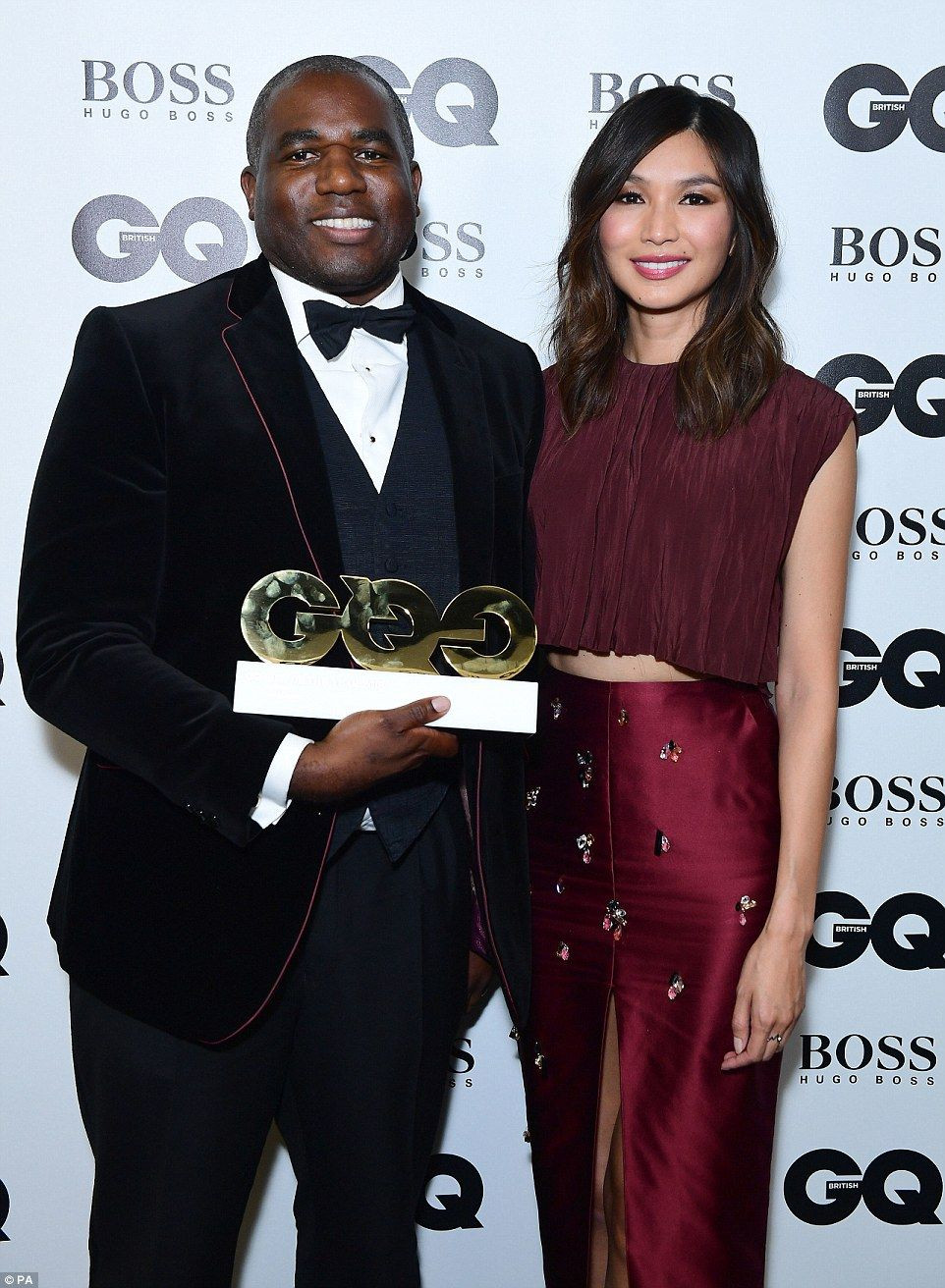 Kırmızı halıda transparan yarışı! - Sayfa 51